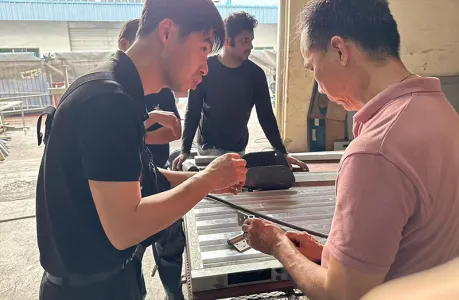 شركاؤنا شركاؤنا