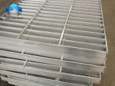 الألومنيوم صريف